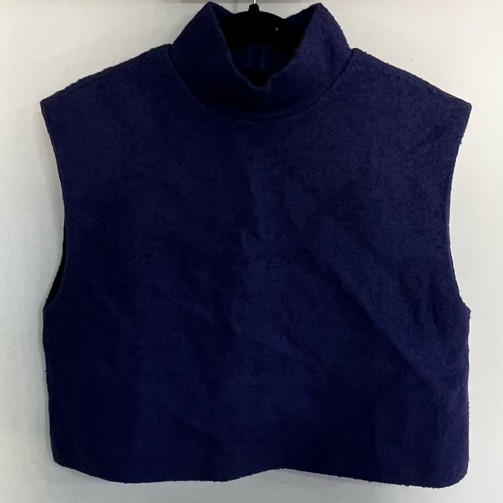 *NEW* Line & Dot Wool Blend Vest Pullover